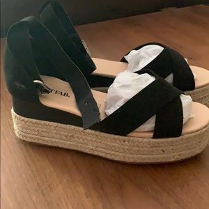 Just Fab black espadrille wedge sandal
